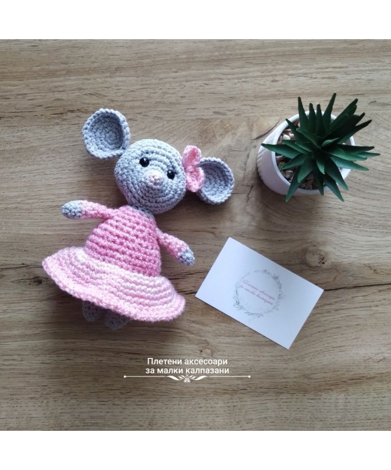 Плетено малко Мишле – момиченце