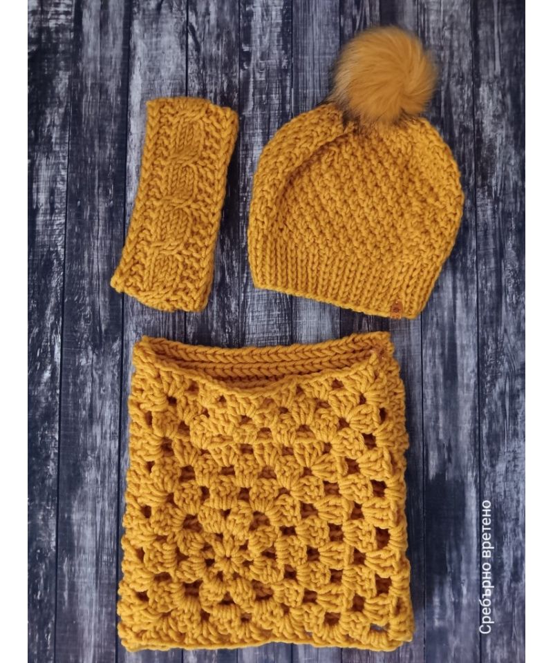 Зашеметяващ зимен комплект от бандана шал и шапка с помпон "Рая"